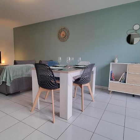 Beau T2 Bien Equipe Au Calme! ! Appartement Saint-Pierre-du-Mont  Buitenkant foto